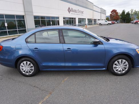 Used 2015 Volkswagen Jetta S image 8