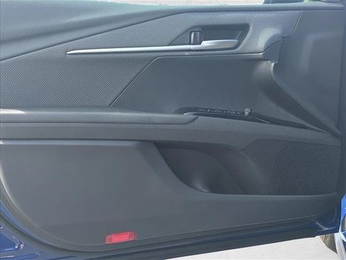 Used 2025 Toyota Camry SE FWD image 10