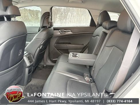 Certified 2023 Kia Sportage EX image 10