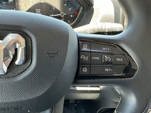 Used 2025 RAM ProMaster 3500 w/ Convenience Group FWD image 22
