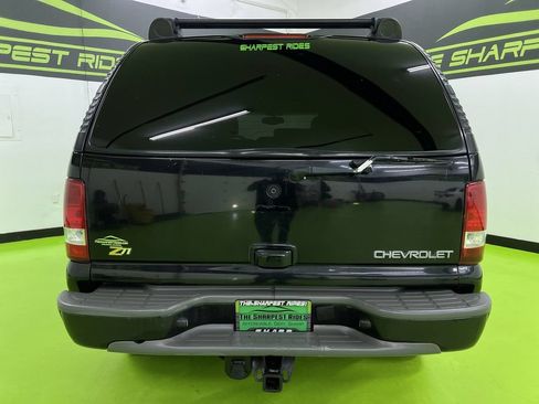 Used 2004 Chevrolet Tahoe Z71 w/ Z71 Preferred Equipment Group AWD/4WD image 8