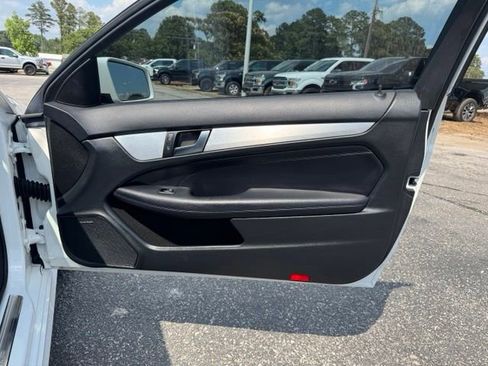 Used 2014 Mercedes-Benz C 250 Coupe image 10