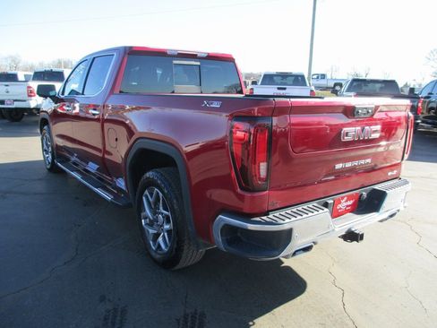 Used 2024 GMC Sierra 1500 SLT w/ SLT Premium Plus Package image 8