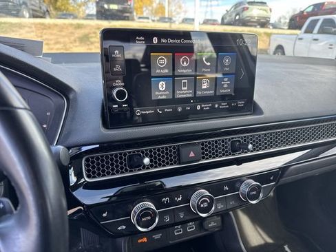 Used 2023 Honda Civic Touring image 13