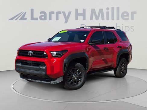 Certified 2026 Toyota 4Runner SR5 AWD/4WD image 1