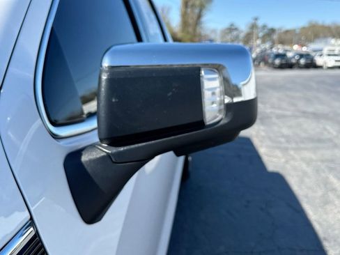 Used 2023 GMC Sierra 1500 Denali AWD/4WD image 11