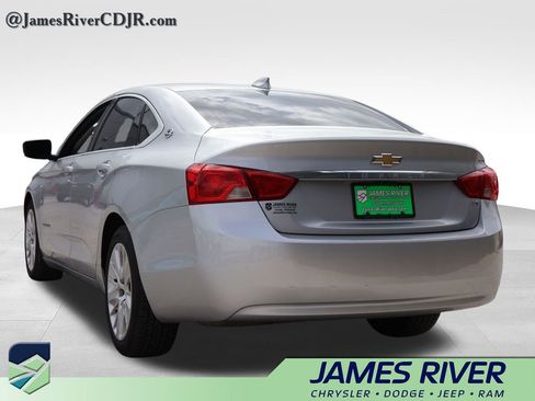 Used 2016 Chevrolet Impala LS FWD image 3