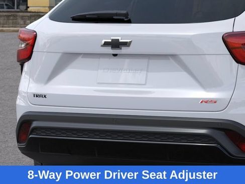 New 2026 Chevrolet Trax RS w/ Sunroof Package FWD image 15