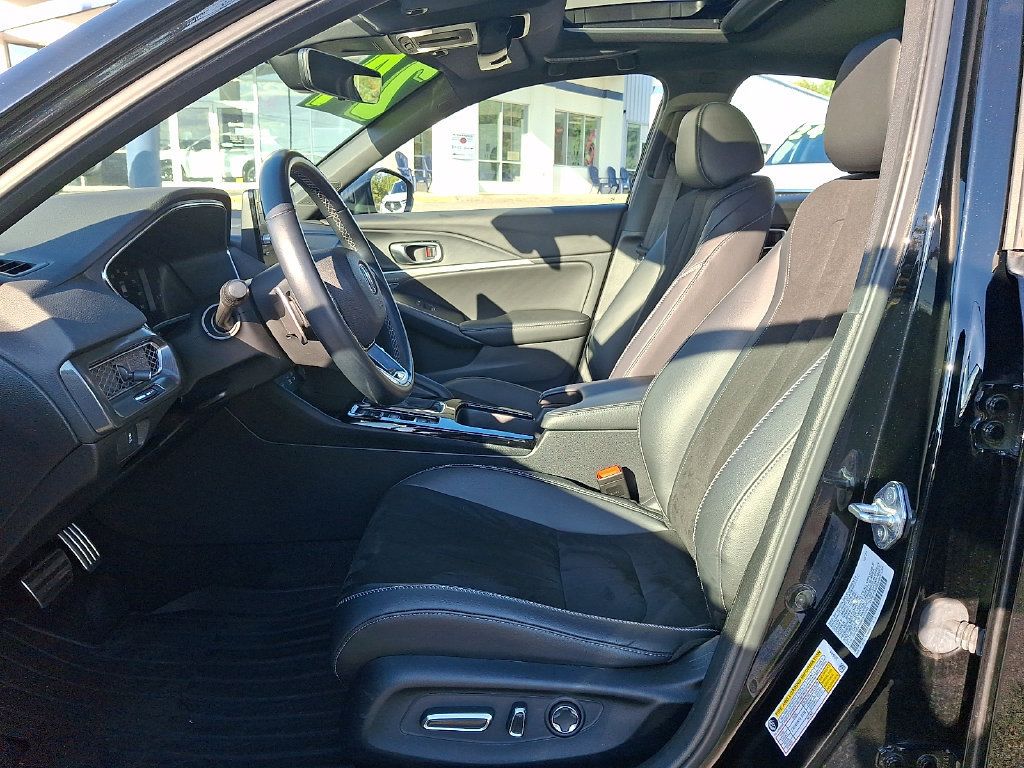 Used 2024 Acura Integra A-Spec w/ Technology Package FWD image 13