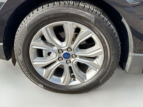 Used 2020 Ford Edge Titanium w/ Equipment Group 301A FWD image 36