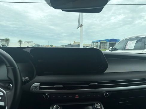 Used 2025 Hyundai Palisade SEL FWD image 10