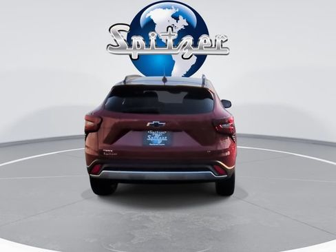 New 2026 Chevrolet Trax LT w/ Driver Confidence Package image 7