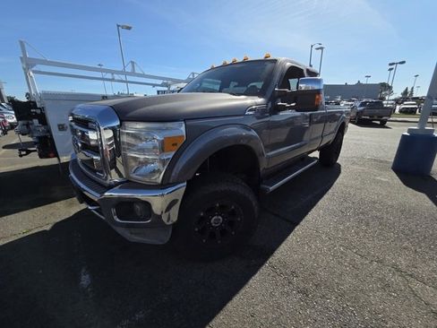 Used 2014 Ford F250 XLT w/ XLT Premium Package image 1