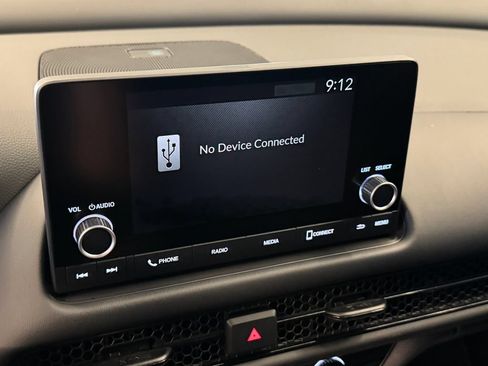 Used 2025 Honda HR-V LX image 13
