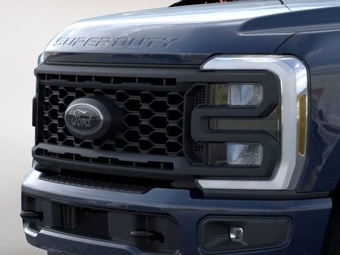New 2025 Ford F250 Lariat w/ Lariat Ultimate Package image 9