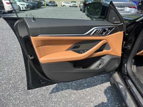 Used 2025 BMW i4 xDrive40i w/ Premium Package image 11