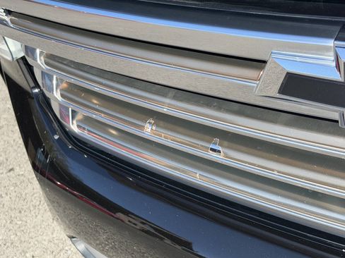 Used 2021 Chevrolet Tahoe High Country w/ Premium Package AWD/4WD image 52
