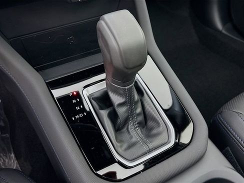 New 2025 Subaru Forester Limited image 17