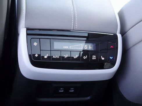 New 2026 INFINITI QX60 Luxe w/ Cargo Package image 11