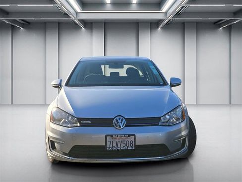 Used 2015 Volkswagen e-Golf Limited Edition image 2