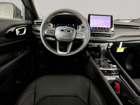 New 2026 Jeep Compass Trailhawk AWD/4WD image 9