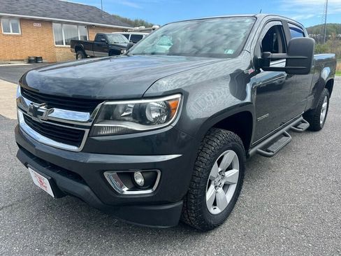 Used 2016 Chevrolet Colorado LT w/ LT Convenience Package image 8