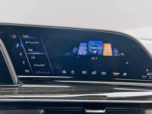 Used 2022 Cadillac Escalade Sport AWD/4WD image 16