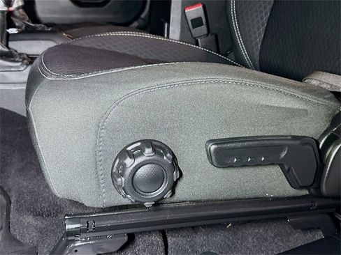 Used 2021 Jeep Wrangler Unlimited Sport image 16