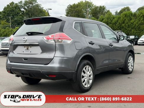 Used 2016 Nissan Rogue S AWD/4WD image 5