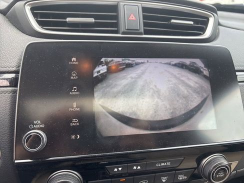 Used 2018 Honda CR-V Touring image 15