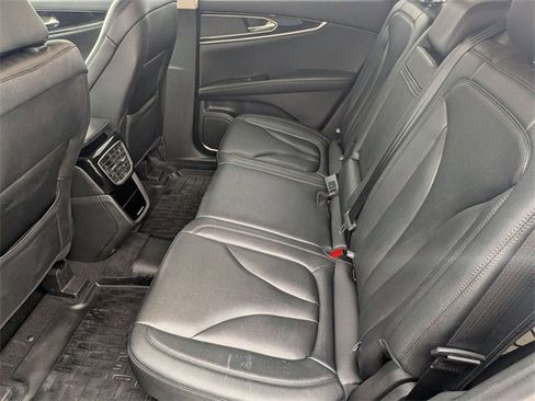 Used 2023 Lincoln Nautilus AWD image 25