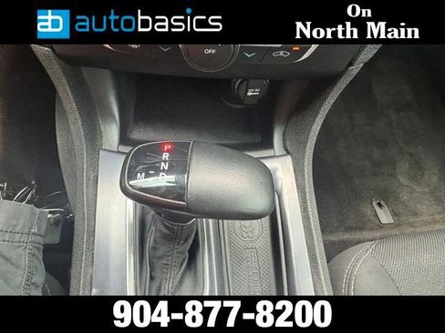 Used 2015 Dodge Charger SE w/ Power Sunroof Group RWD image 28