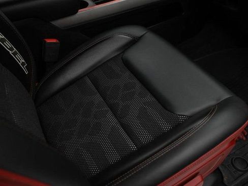 Used 2019 RAM 1500 Rebel image 18