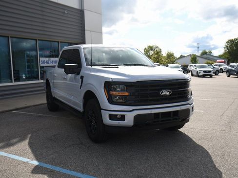 New 2025 Ford F150 XLT w/ Equipment Group 302A MID AWD/4WD image 9