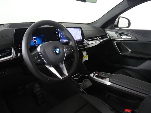 New 2026 BMW X2 xDrive28i w/ Technology Package AWD/4WD image 11