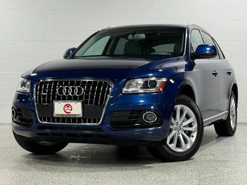 Used 2015 Audi Q5 2.0T Premium Plus w/ Technology Package AWD/4WD image 2