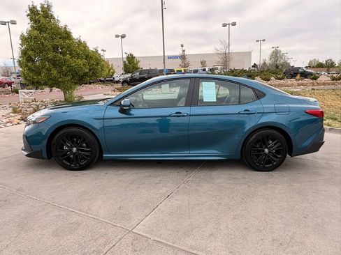 Used 2026 Toyota Camry SE FWD image 4