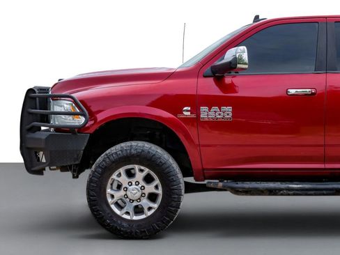 Used 2014 RAM 2500 Laramie AWD/4WD image 10