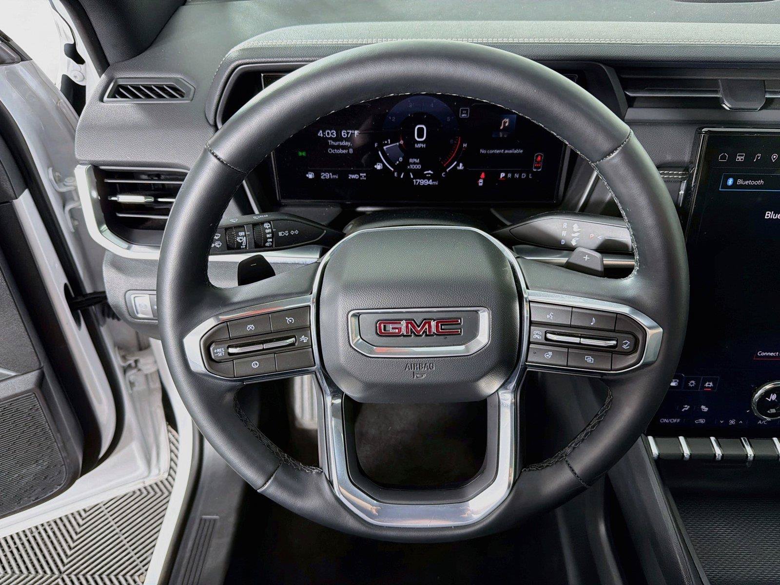 Used 2026 GMC Terrain Elevation AWD/4WD image 3