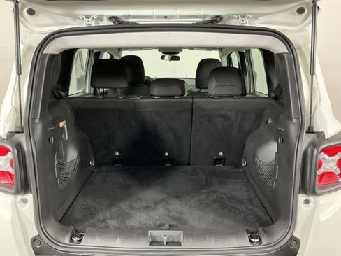 Used 2018 Jeep Renegade Sport w/ Power & Air Group FWD image 26