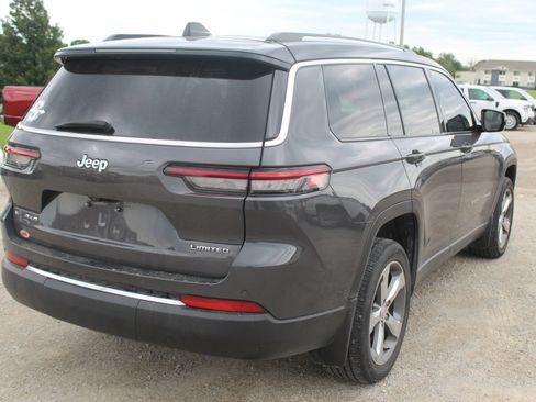 Used 2022 Jeep Grand Cherokee L Limited w/ MOPAR Finishing Package AWD/4WD image 6