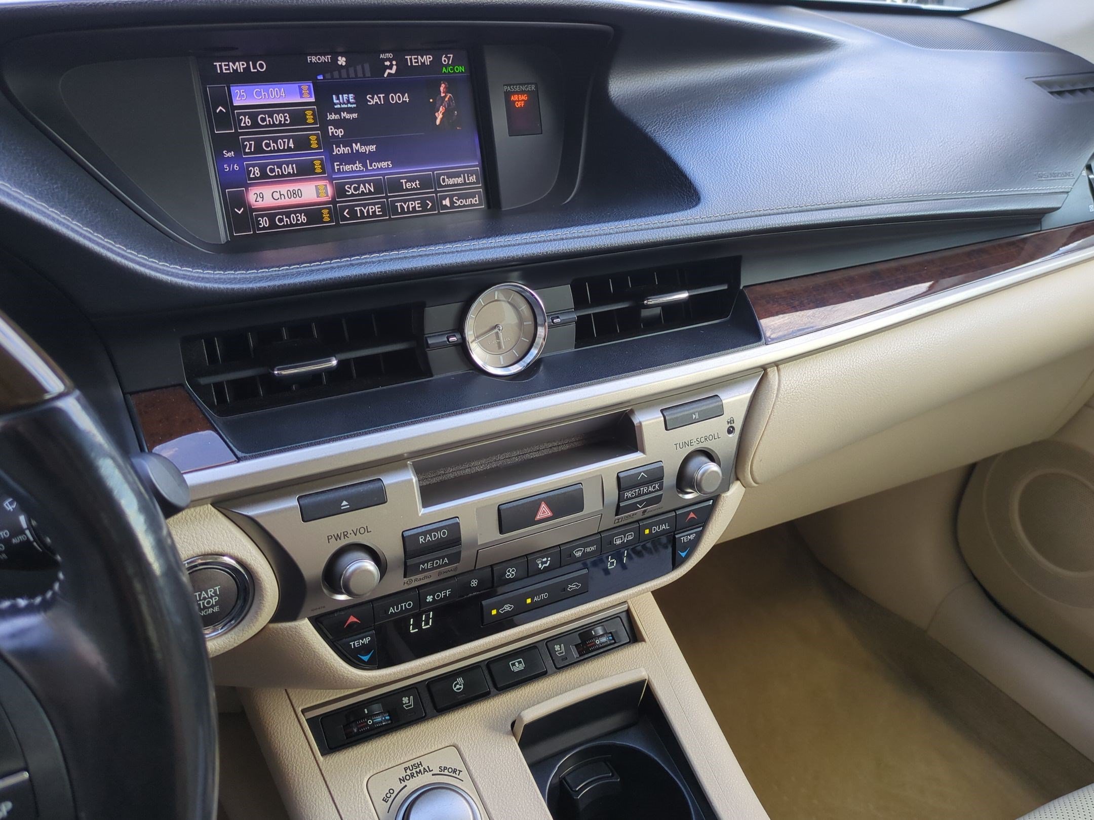 Used 2015 Lexus ES 350 w/ Luxury Package FWD image 23