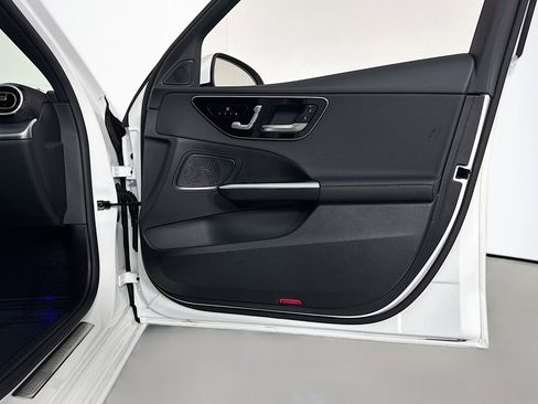 Certified 2025 Mercedes-Benz C 300 Sedan image 24