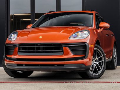 Certified 2022 Porsche Macan