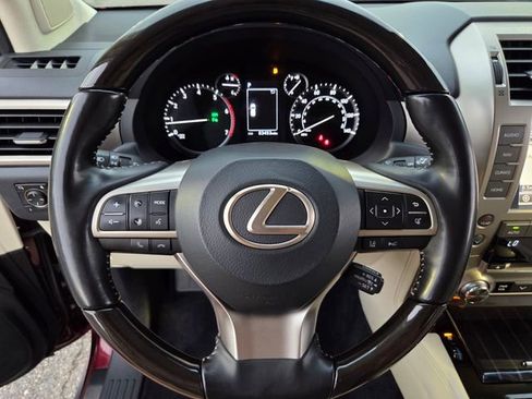 Used 2021 Lexus GX 460 Premium w/ Premium Package AWD/4WD image 29