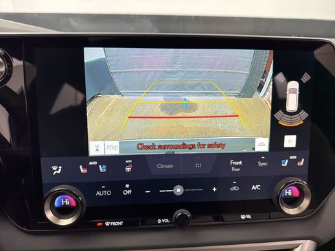 Used 2025 Lexus RX 350 Premium image 17