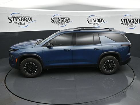 Used 2024 Chevrolet Traverse Z71 w/ LPO, Floor Liner Package AWD/4WD image 21