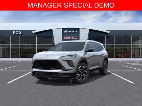Used 2026 Buick Enclave Sport Touring w/ Power Package AWD/4WD image 8