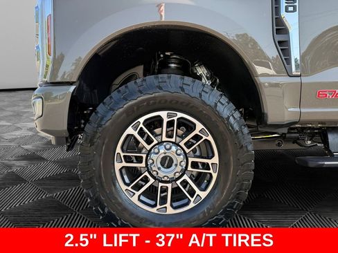 New 2026 Ford F350 Platinum w/ Platinum Plus Package AWD/4WD image 14