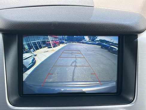 Used 2019 GMC Yukon XL SLT w/ Open Road Package RWD image 28